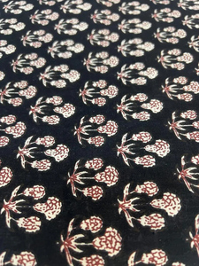 Tela de Algodón Ligera con Estampado Floral Buta Sanganeri, Diseño Indio, para Confección de Vestidos para Niños y Niñas, por Metro - Product Image 2