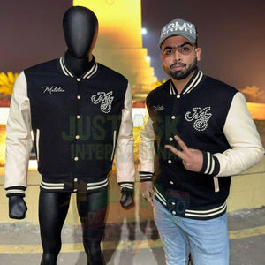 Chaqueta universitaria de lana negra con parches de letras de perlas, ropa de calle de manga de cuero PU, chaqueta de béisbol universitaria 2025 para hombres - Product Image 3