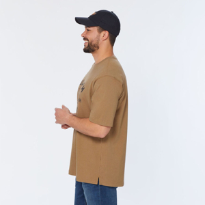 T-shirt graphique pour homme, doux et confortable, en coton, avec des impressions graphiques originales. - Product Image 1