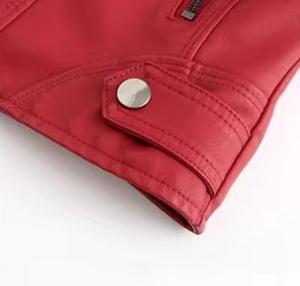 Blouson de moto unisexe en cuir PU rouge respirant avec logo frontal, col montant, fermeture éclair, coupe ajustée, longueur standard, style hiver - Product Image 4