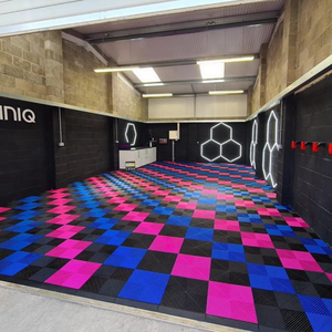Dalles de sol de garage modulaires en plastique à emboîtement, design moderne, en PP, robustes, pour garage automobile, avec motif graphique, aspect vinyle - Product Image 5