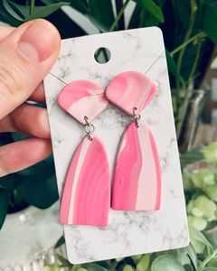 ต่างหูเรซิ่นทำมือสวยงาม ดีไซน์ทันสมัย น้ำหนักเบา เครื่องประดับแฟชั่นสำหรับผู้หญิง เหมาะสำหรับใส่ไปงานปาร์ตี้ - Product Image 4