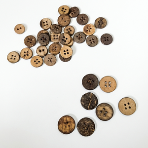 Botones de Hueso Natural Ecológicos al por Mayor, Accesorios de Ropa Sostenibles de 4 Agujeros - Product Image 1