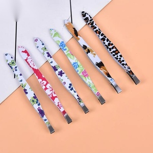 Pinzas para Cejas Clásicas con Diseño Floral S Network, Punta Inclinada, Acero Inoxidable, Diseño Duradero para un Acabado Preciso, Colores Personalizados - Product Image 4