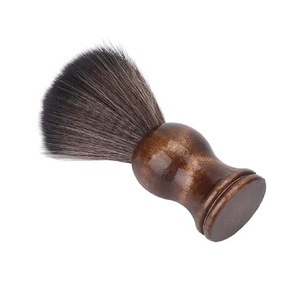 Brosse à barbe Maclura, brosse à raser avec manche en bois élégant et ergonomique pour la maison, la barbierie et les hommes - Product Image 6