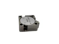 Aislador RF de Alta Densidad 1.5-2.8GHz, Excelente Coeficiente de VSWR 1.20, Baja Pérdida 0.3dB, Manejo de 10W para Comunicaciones Inalámbricas, Radar y Laboratorios de Pruebas