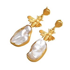 ต่างหูทองเหลืองแฟชั่นส่งออกจำนวนมากทำด้วยมือกึ่งมีค่าเคลือบทองเหลืองนิกเกิลฟรีทนทานส่งออกจำนวนมาก - Product Image 4