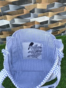 กระเป๋าโท้ทผ้าฝ้ายพิมพ์ลายดอกไม้สไตล์โบฮีเมียนจาก Jaif Textiles กระเป๋าสะพายทำมือพร้อมหูหิ้วสองข้าง ลายใหม่จากราชสถาน - Product Image 2