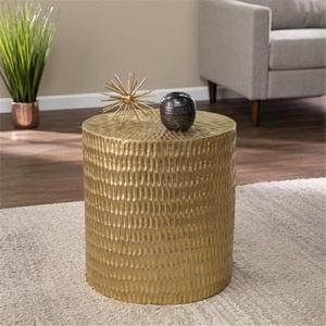 Mesa Auxiliar de Aluminio Grabado de Alta Calidad, Mueble de Primera Calidad con Detalles Metálicos, Otomana para Sala de Estar, Hogar u Hotel, en Latón - Product Image 2