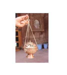 Quemador de Incienso Metálico Glorioso que Crea una Atmósfera Cálida Llena de un Agradable Aroma Invitante - Product Image 1