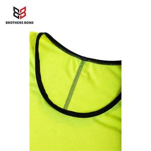 เสื้อกีฬาฟุตบอลสีน้ำเงิน 100% โพลีเอสเตอร์ แห้งเร็ว ระบายอากาศได้ดี มีหมายเลข เสื้อซ้อมทีมแบบไม่มีแขน - Product Image 3