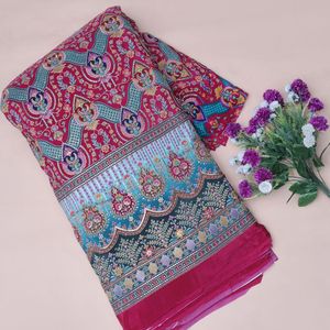 Tissu en crêpe tissé rose magenta 54 pouces avec broderie lourde et motif de bordure Daman pour Kurti, Tunique, Robe Anarkali et Ensemble de style indien pour filles - Product Image 4