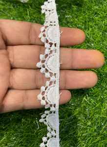 Atractivo encaje de algodón con acabado impecable y calidad de tela duradera para marcas de moda. - Product Image 2