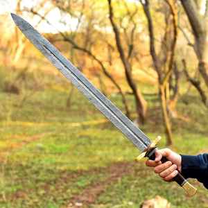 Épée viking professionnelle de haute qualité en acier Damas forgé à la main avec fourreau en bois sculpté, style guerrier nordique médiéval - Product Image 2
