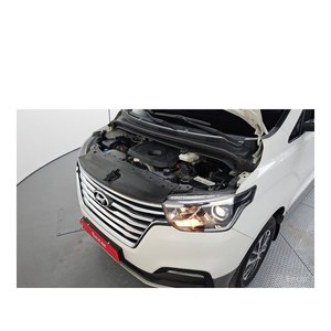 Hyundai Starex 4x4 Urban 9 places, juillet 2018, Diesel Automatique, 61 688 km, Émissions Euro V, Sièges en cuir, Conduite à gauche - Product Image 6