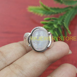 Bague en pierre de lune naturelle, faite à la main, en argent sterling 925, cabochon ovale, style vintage bohème, bijou statement, cadeau de Noël - Product Image 2
