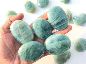Meilleure vente Aquamarine Palmstone pierre semi-précieuse naturelle polie pour la main d'énergie métaphysique de guérison Feng Shui Reiki - Product Image 3