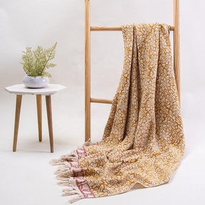 โซฟาผ้าฝ้ายพิมพ์ลายดอกไม้, คอลเลคชั่นโยนคอตตอนสำหรับห้องนั่งเล่น - Product Image 4