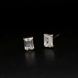 Pendientes de Moissanita con Corte Esmeralda, Plata de Ley 925, Chapados en Oro de 14K, Joyería Nupcial, Pendientes de Boda, Regalo para Mujer - Product Image 6