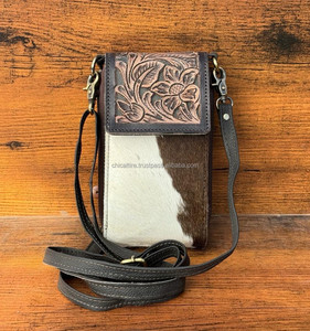 New Handmade Western Stylish Tooled Cowhide Leather Mobile Sling Bags Hot Sale Custom Genuine Leather Women Crossbody <b>Phone</b> Bags - Product Image 2