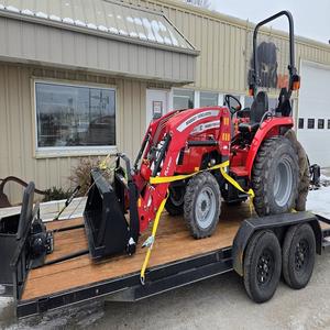 รถแทรกเตอร์ Massey Ferguson 1825E ขับเคลื่อน 4 ล้อ พร้อมเครื่องยนต์ เกียร์ รถตัก และรถขุดหลัง สำหรับโครงการฟาร์มขนาดเล็กและสวน - Product Image 4