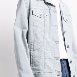 Veste en jean dynamique pour hommes, finition usée, fournisseur en gros d'articles vestimentaires, veste en jean professionnelle pour hommes - Product Image 6