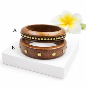 Nouveautés : Bracelet jonc tribal personnalisé en résine époxy pour les habitants des îles hawaïennes, polynésiennes et samoanes - Product Image 1