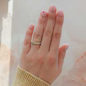 Anillo de boda apilable de eternidad completa con corte cojín y engaste de bisel, diamante cultivado en laboratorio, oro macizo de 14K y 18K, venta al por mayor, precio de fábrica B2B - Product Image 1