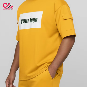 ชุดกีฬาลำลองฤดูร้อนสำหรับผู้ชาย พิมพ์ลายคุณภาพสูง ผ้าฝ้าย 100% เสื้อแขนสั้นน้ำหนักเบาและกางเกงขาสั้น ดีไซน์โลโก้ - Product Image 5