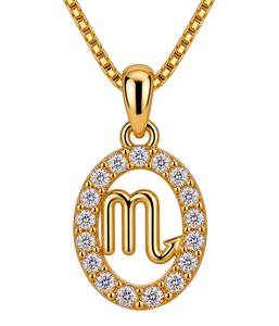 Amuleto del Zodiaco Escorpio en Oro Amarillo con Diseño de Halo de Diamantes - Product Image 1