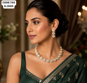Conjunto de collar Kundan chapado en oro de lujo con corte de pera y pendientes a juego, elegante joyería para novias, bodas y fiestas, regalo para mujeres. - Product Image 1