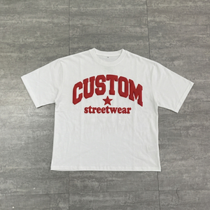 T-shirt blanc à manches courtes pour homme, style streetwear personnalisé, imprimé lettres rouges, col rond, coupe classique, jersey en coton - Product Image 2