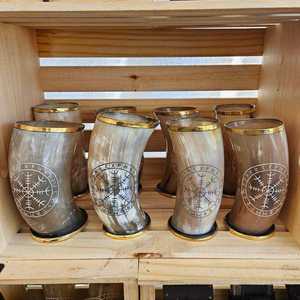 Gobelet à boire en corne de buffle naturelle polie avec bord doré, vaisselle rustique écologique, décoration d'intérieur, vase SOFIYA CRAFT - Product Image 2