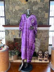 เดรสยาวผ้าเรยอนย้อมสีม่วงแบบชิโบริทรงคาฟตัน ไซส์พลัส สไตล์โบโฮ ทรงหลวมสำหรับผู้หญิง - Product Image 4