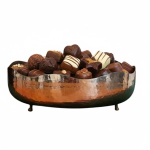 ชุดของขวัญชามช็อกโกแลตดีไซน์คลาสสิกแบบขายส่ง ชามโลหะสีเงินลายตอกตกแต่ง สำหรับงานอีเว้นท์และของขวัญ ราคาดีที่สุด - Product Image 3