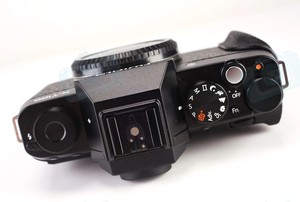 กล้องมิเรอร์เลส HFT Professional X-T100 เซ็นเซอร์ CMOS วิดีโอ Full HD หน้าจอขนาด >3 นิ้ว รองรับ SD Card แบตเตอรี่แบบชาร์จได้ ราคาประหยัด ใช้งานง่าย - Product Image 6