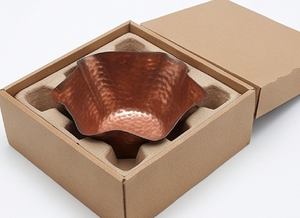 Tazón de madera hecho a mano con diseño tradicional chino, textura martillada, tamaño mediano, para servir comida y uso doméstico. - Product Image 5