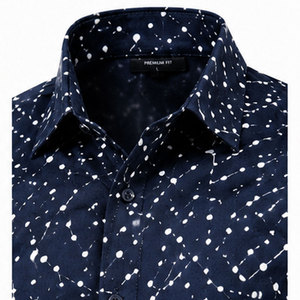 Chemise de week-end élégante pour homme avec imprimé tendance, en tissu mélange de coton doux et design graphique moderne - Product Image 3