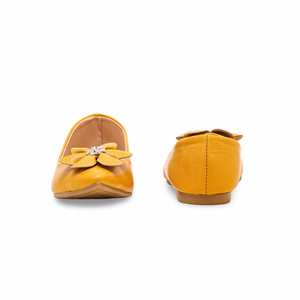 WN1006 Mustard Flats Pompes - Product Image 2