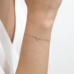 Bracelet en or 14 carats avec croix en diamant, petit charme croix, bracelet chrétien, bracelet en or délicat, cadeau religieux pour femmes, baptême - Product Image 5