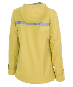 Veste de randonnée imperméable rose pour femme à capuche, manches longues, fermeture éclair, coupe classique, longueur standard, avec décoration à lignes brillantes - Product Image 5