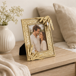 Cadre photo haut de gamme en métal doré, décoratif, pour portrait de famille, cadeau d'anniversaire de mariage, présentoir de bureau - Product Image 4