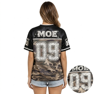 เสื้อเจอร์ซีย์อเมริกันฟุตบอลผู้หญิงลายพรางทันสมัย ประดับคริสตัลสีดำ คอวี แต่งกลิตเตอร์วิบวับ สไตล์สตรีทแวร์ - Product Image 2