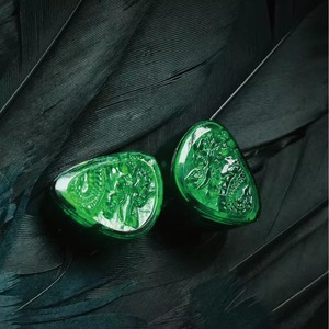 Écouteurs intra-auriculaires dynamiques TANGZU <span class=keywords><strong>WANER</strong></span> SG 2 Édition Jade Dragon 10 mm en PET avec étui de rangement en silicone et embout Sancai à large ouverture - Product Image 3