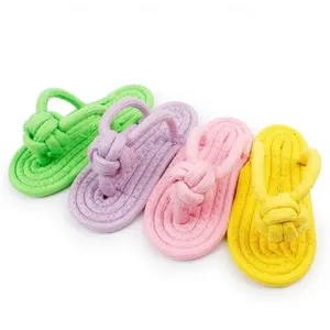 Jouets interactifs pour chiens en corde de coton colorée, résistants aux morsures, en forme de pantoufles, vente en gros directe d'usine pour Noël - Product Image 6