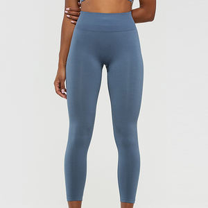 Leggings de Yoga Tejidos con Logotipo Personalizado, Cintura Media, Ajuste Delgado, Antibacterianos, de Secado Rápido, de Alta Calidad, para Entrenamiento en el Gimnasio para Mujer - Product Image 2