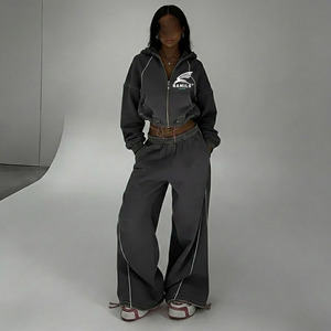 Ropa de Verano para Mujer Más Popular del 2026, Chándal de Mujer con el Diseño Más Nuevo del 2026, Conjunto de Dos Piezas Sostenible para Mujer - Product Image 1