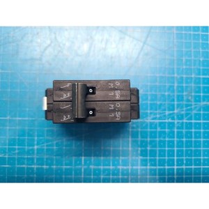 PHOENIX CONTACT TMC 2 M1 120 0,5A ใช้เป็นอะไหล่อุปกรณ์เซมิคอนดักเตอร์รุ่นเก่า - Product Image 1