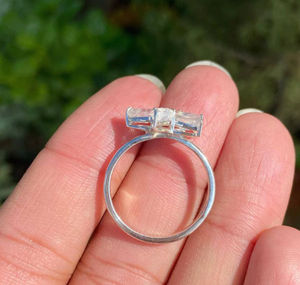 Flower Shape <b>Opal</b> Gemstone <b>Ring</b> in 925 <b>Silver</b> Prong Setting Romantic Style Women's Everyday Wear Jewelry - Product Image 3