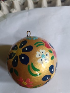 Adornos Navideños de Plástico, Bolas Redondas Colgantes con Patrones Rojos y Verdes, Decoraciones Festivas - Product Image 3
